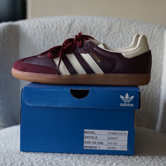 BRAND NEW WOMEN'S ADIDAS SAMBAS - Picture 1 of 7